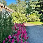 Et Helt Hus I Fredelige Omgivelser Med Utsikt! Ca 10 Min Fra Sentrum Сasa de vacaciones *