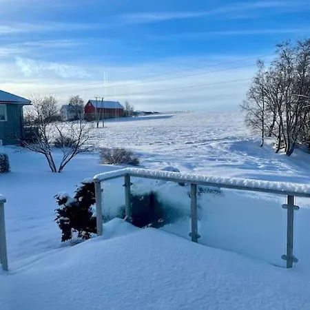 Et Helt Hus Med Utsikt! 10 Min Fra Sentrum *
