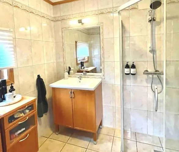 Et Helt Hus I Fredelige Omgivelser Med Utsikt! Ca 10 Min Fra Sentrum Nyaraló Trondheim