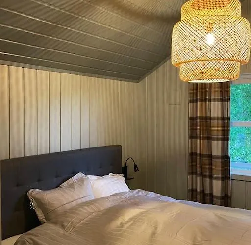 Et Helt Hus I Fredelige Omgivelser Med Utsikt! Ca 10 Min Fra Sentrum Prázdninový dům